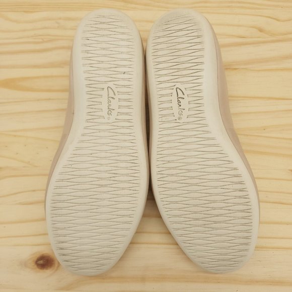 Clarks Womens Ballet Flats Sz 8 M Tan Leather Slip On Chic Comfort Shoes - Picture 7 of 9